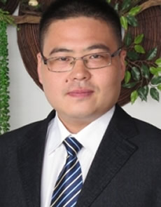 法律顾问 陈平