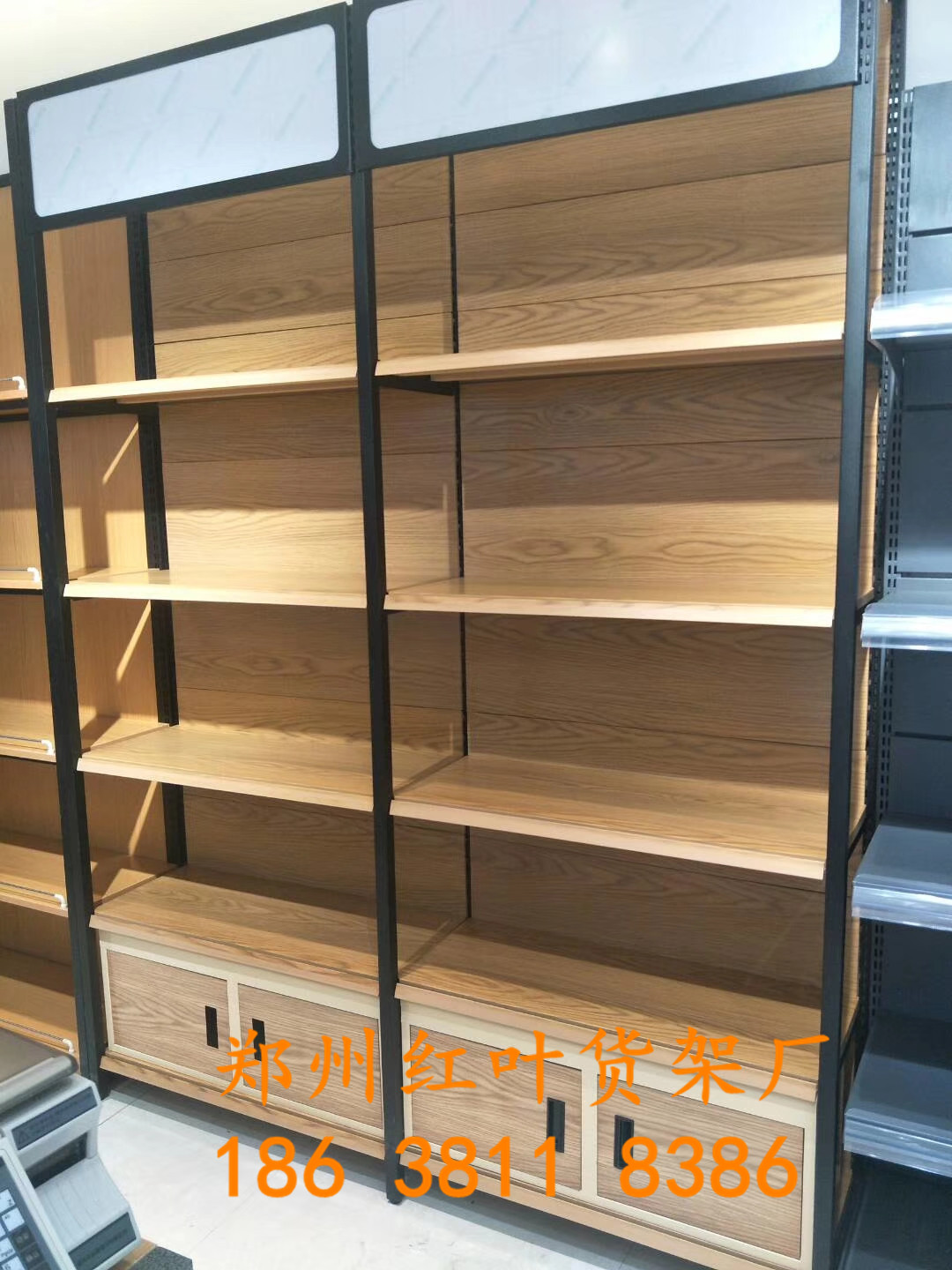 兰考超市货架整体安装完毕_郑州红叶金属制品有限公司