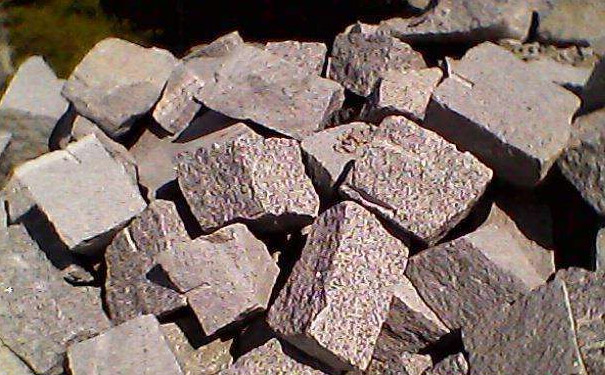 护坡石石块